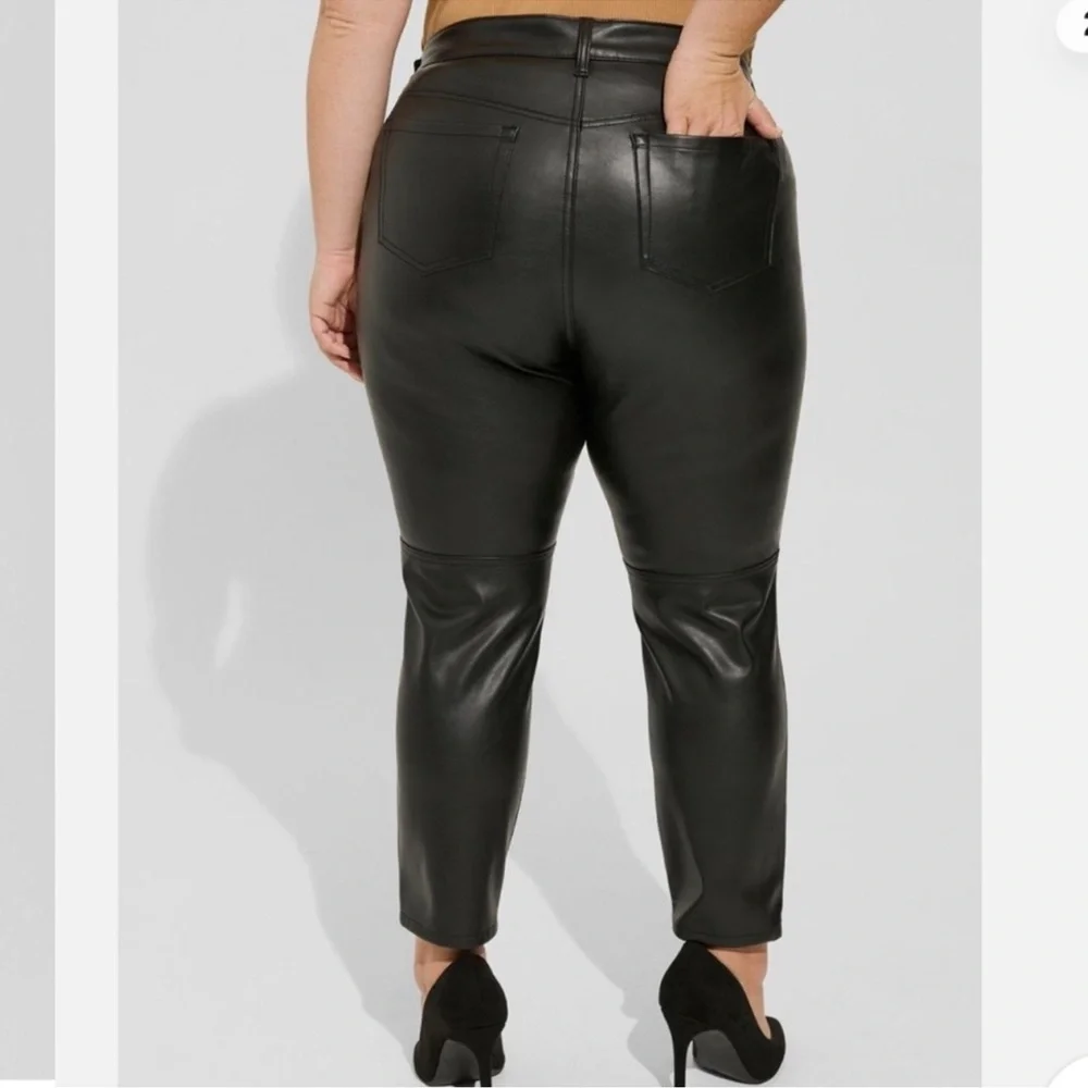 NWT Tall Length Torrid perfect skinny faux, leather high-rise pant plus size 24T